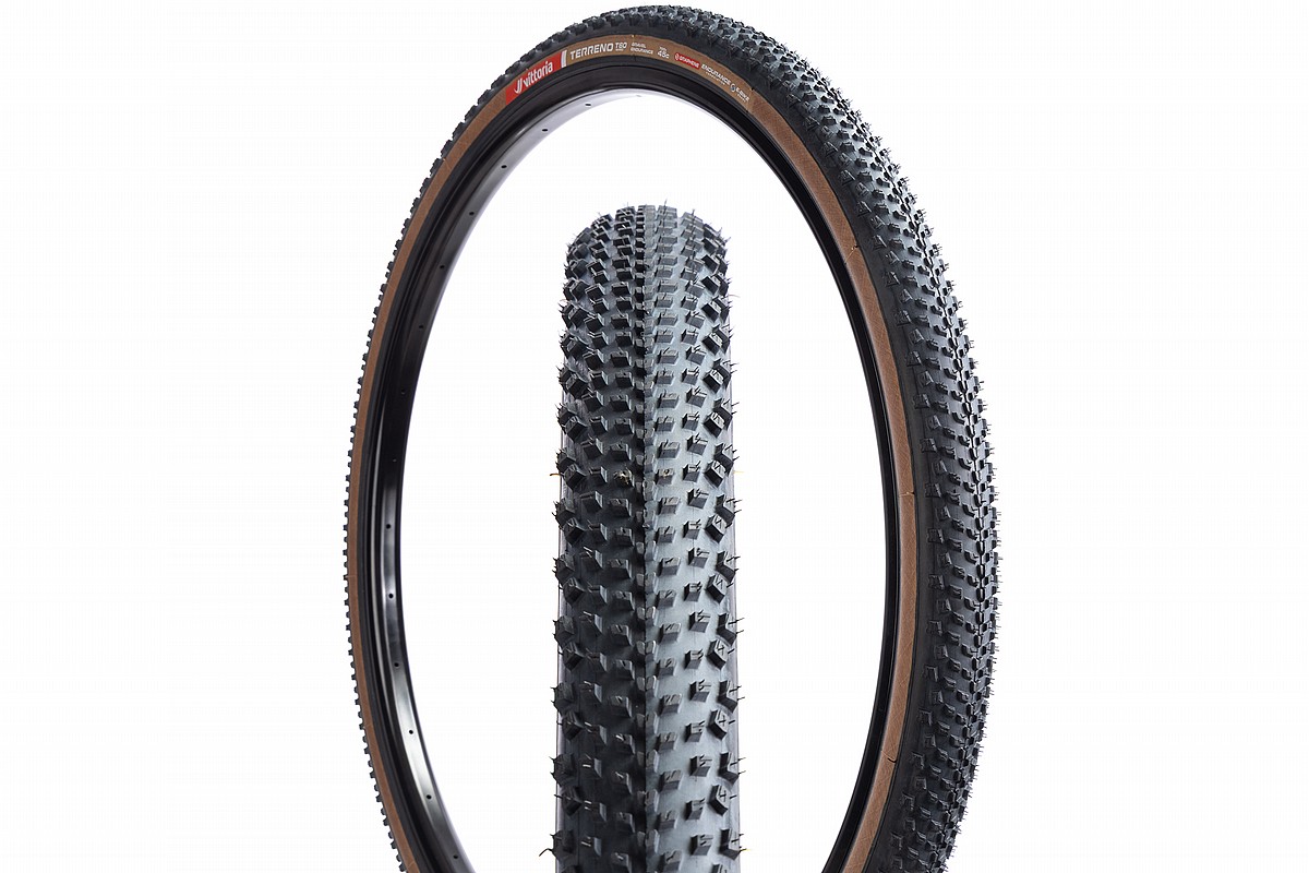 vittoria Terreno mix 700×33C　新品未使用２本セット Amazon.com : Vittoria Terreno Mix 700x33c Fold Full Black